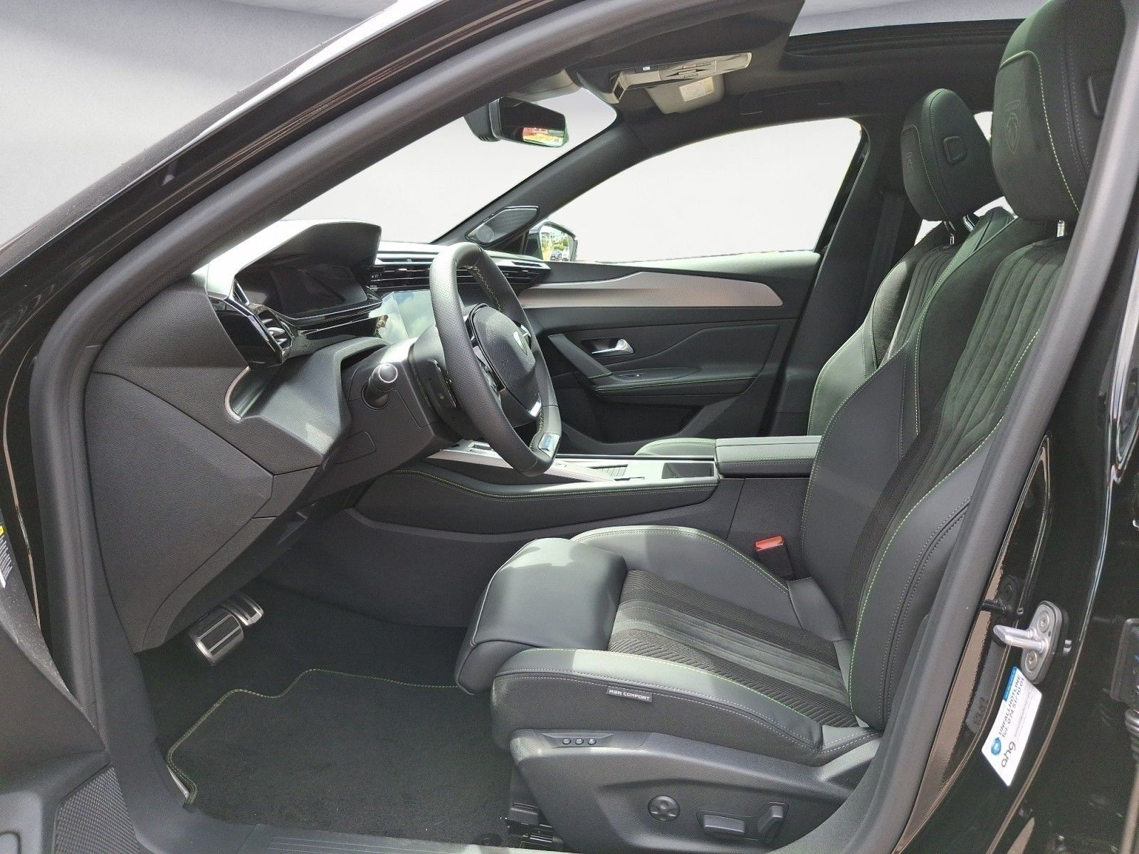 Peugeot 408 - Bild 8