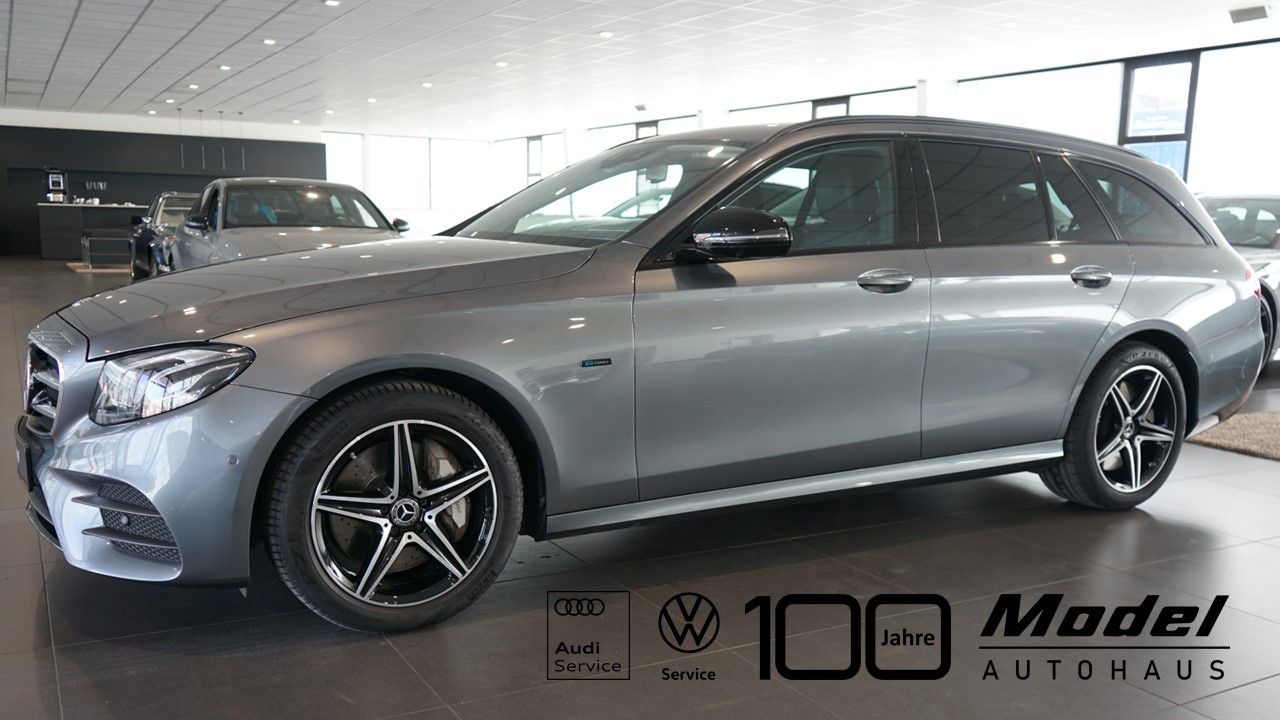 Mercedes-Benz E 300 de T AMG Line | Multibeam | COMAND  | HuD