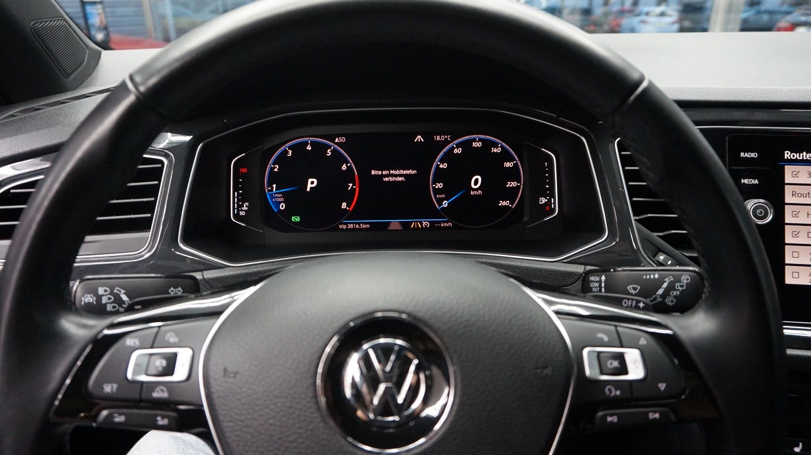 Fahrzeugabbildung Volkswagen T-Roc Sport 4Motion *Autom.*Navi*Kamera*
