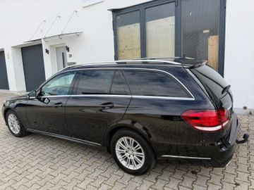 Mercedes E 220 - 3