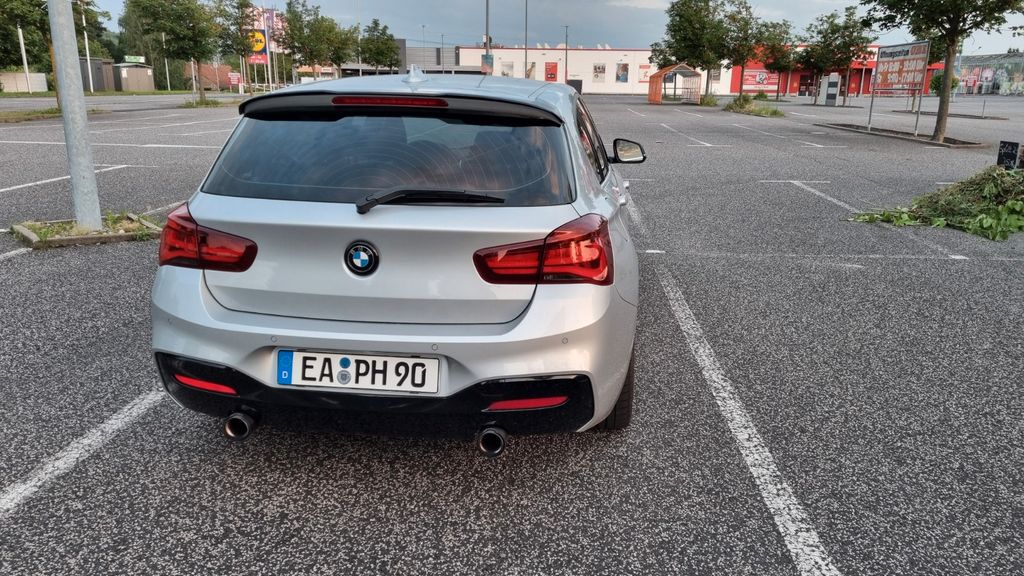 Image of BMW M140i