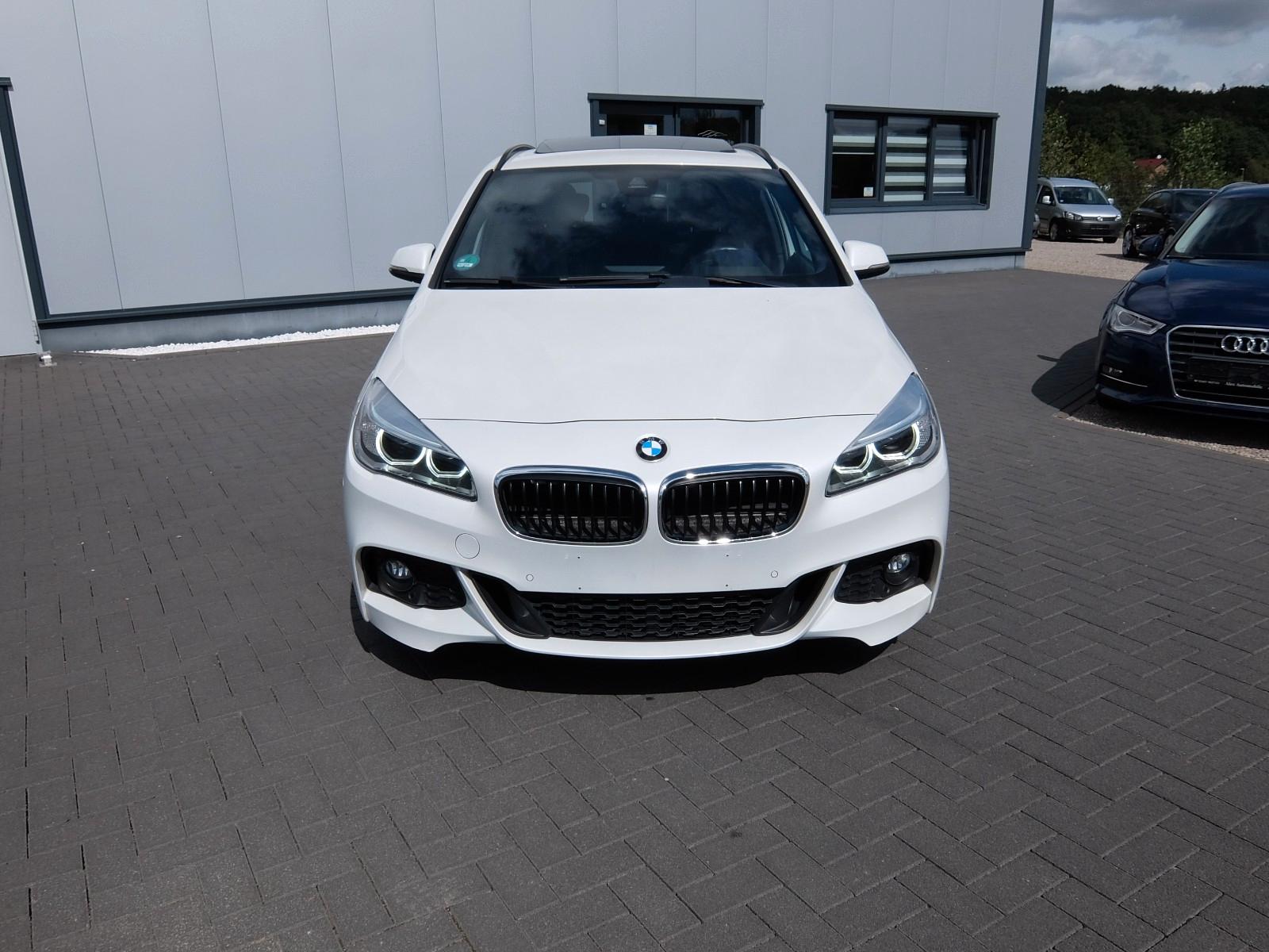 BMW 218 Active Tourer M Sport 1.Hand Leder LED PANO