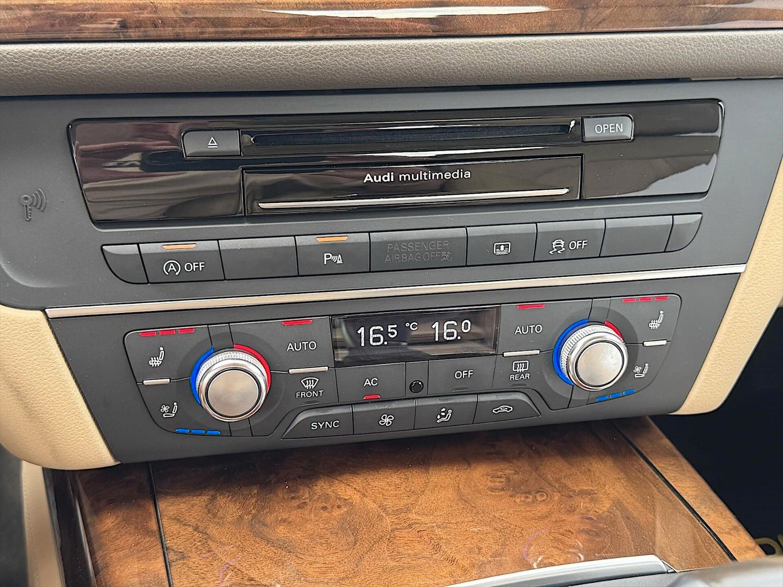Fahrzeugabbildung Audi A6 Lim. 3.0 TFSI quattro *Head Up*Massage*BOSE*