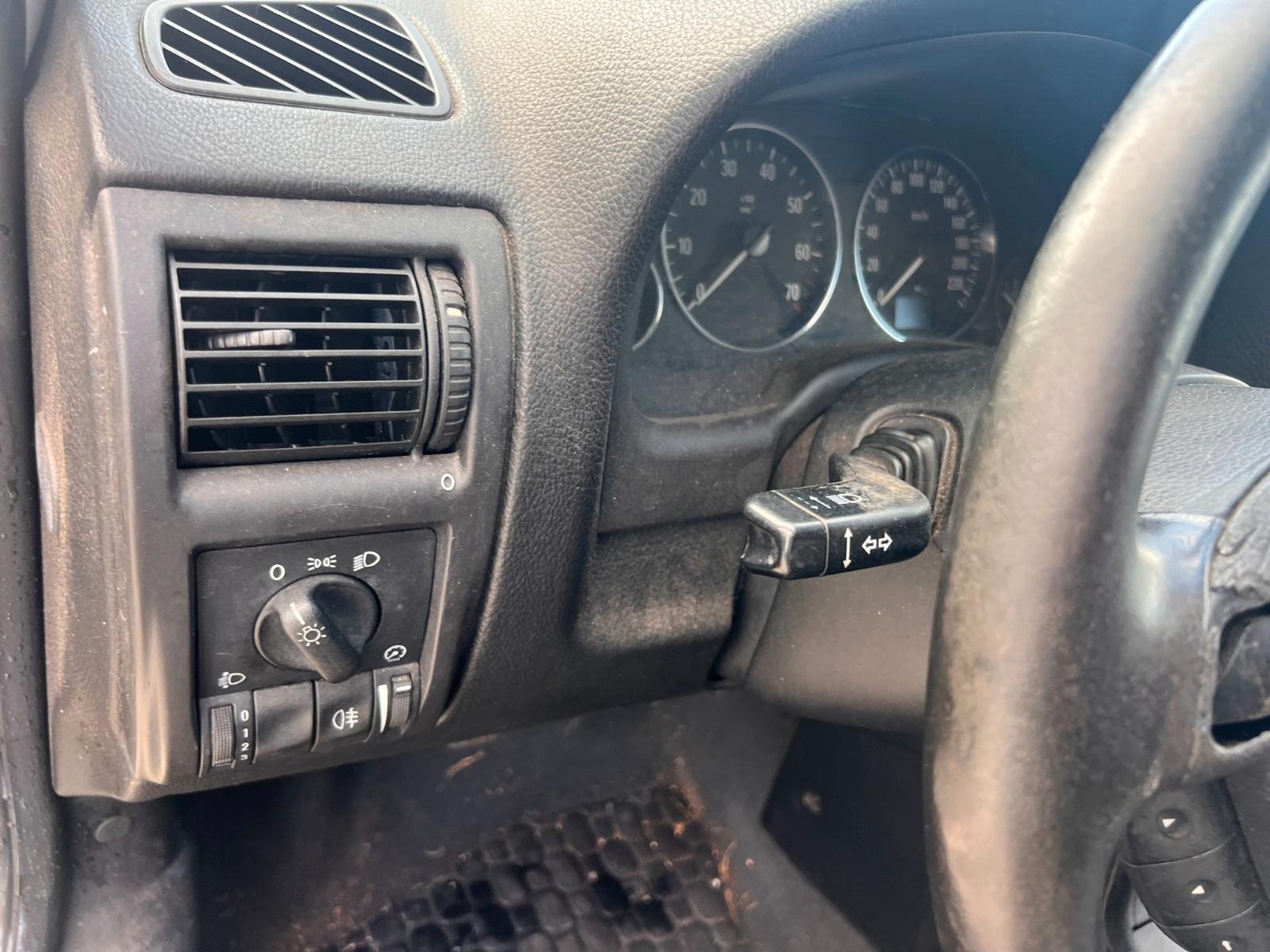 Opel Astra 2004 — photo 14