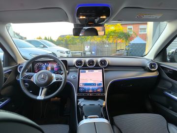 Bild 15 Mercedes-Benz C 180 T Avantgarde Automatik MBUX Kamera Ambient