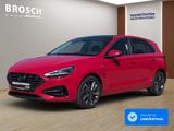 Hyundai i30 1.5T 7DCT PRIME 1HD GARANTIE PANO+NAV+CARPLA - Hyundai i30: Leder