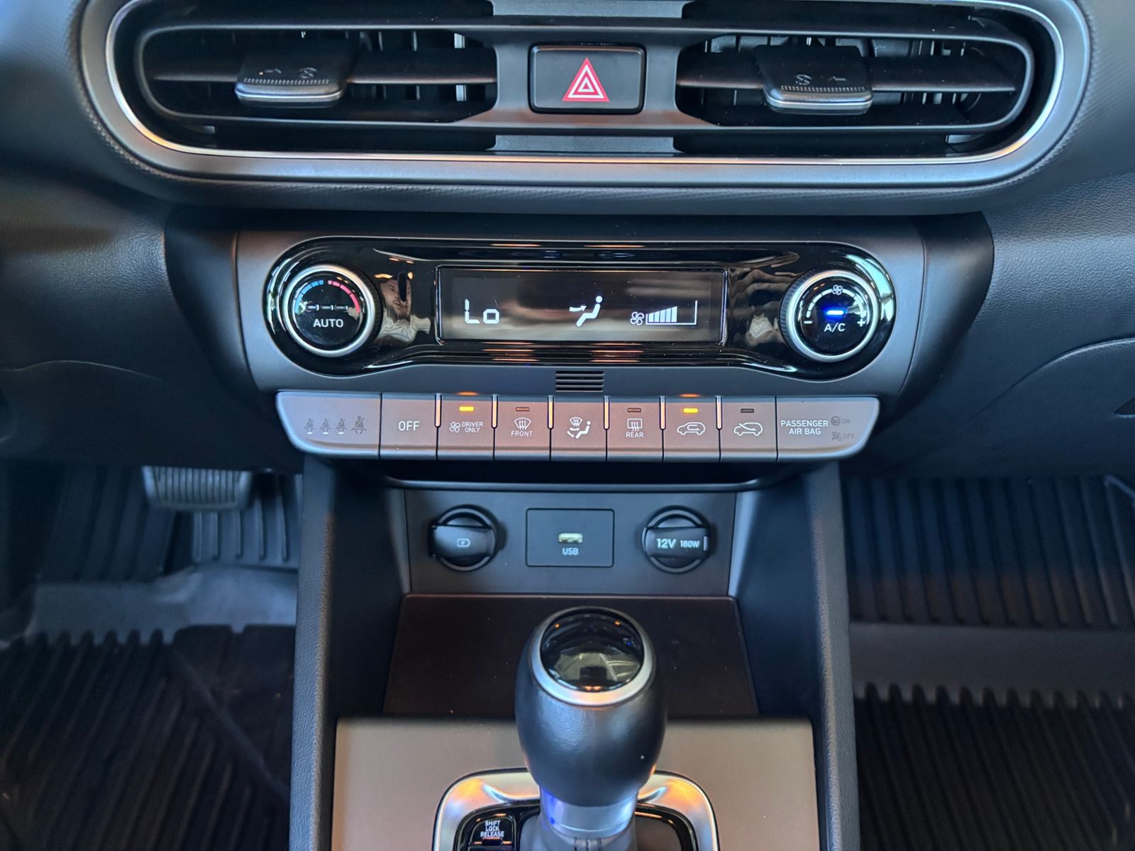 Fahrzeugabbildung Hyundai KONA Prime Hybrid 2WD KLIMA LED NAVI ALU