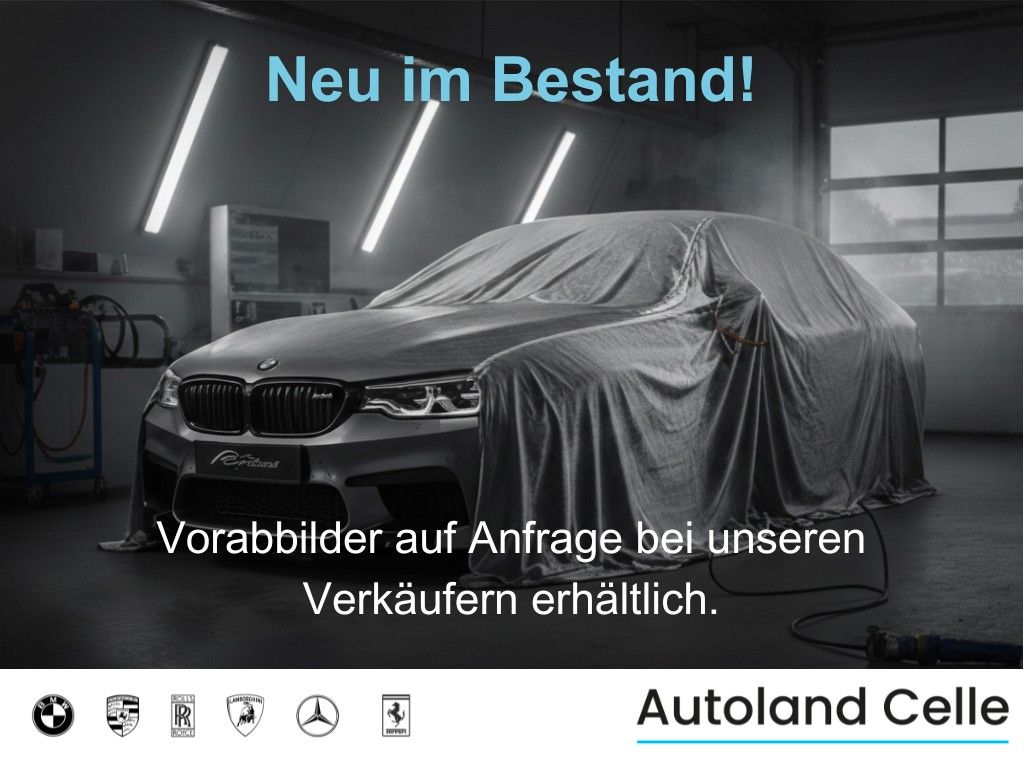 Fahrzeugabbildung BMW 330i GeschwindigReg PDC Komfort Leder Sportsitz