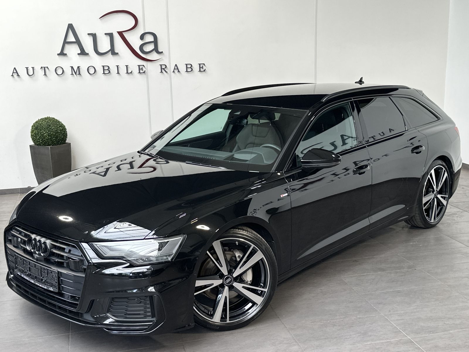 Fahrzeugabbildung Audi A6 Avant 45 TFSI Qu S-Line NAV+LED+B&O+360°+AHK