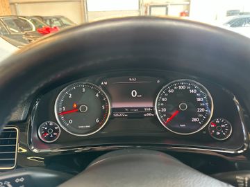 MYAUTOCENTER – Gebraucht- und Jahreswagen mit Werkstattservice in Pfaffenhofen Volkswagen Touareg *MEMORY*PANO*KEYLESS*AHK*StandHZ*PDC*
