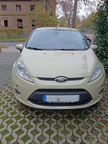 Ford Fiesta Titanium 5-T 1,4 l 71 kW Winte...