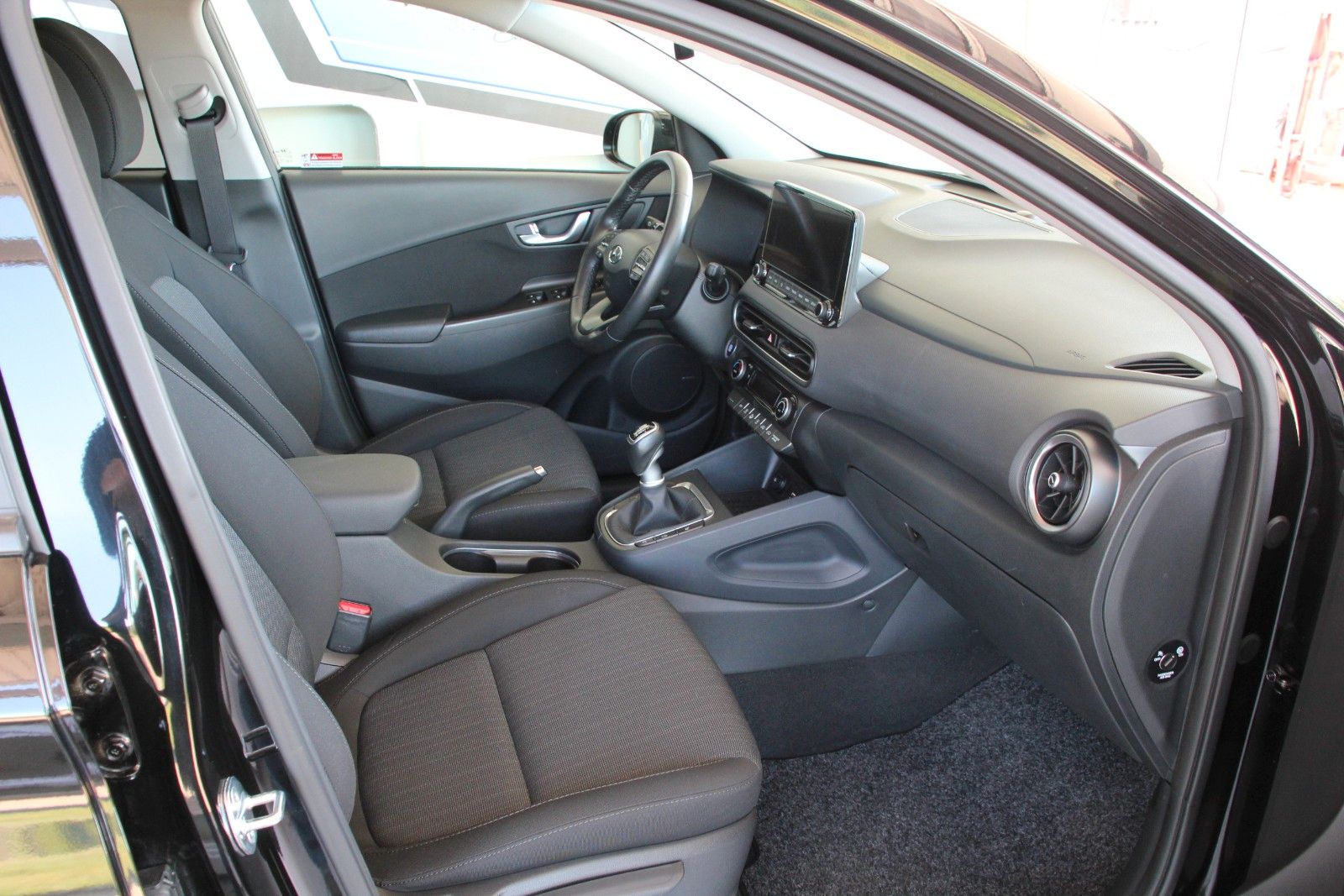 Fahrzeugabbildung Hyundai Kona Pure 2WD