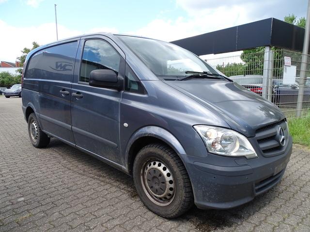 Mercedes-Benz Vito 122 CDI Kasten Autom.3 Sitzer PDC Navi AHK