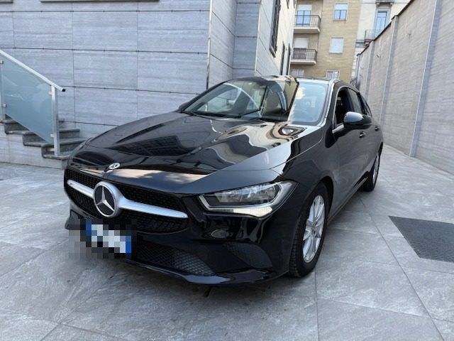 Mercedes-Benz MERCEDES-BENZ CLA 200 d Automatic Shooting Brake