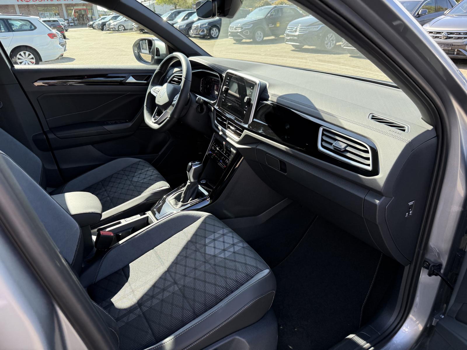 Volkswagen T-Roc R-Line,18-Zoll,IQ-Drive,R.Kam,Kessy,Side., миниатюра 27
