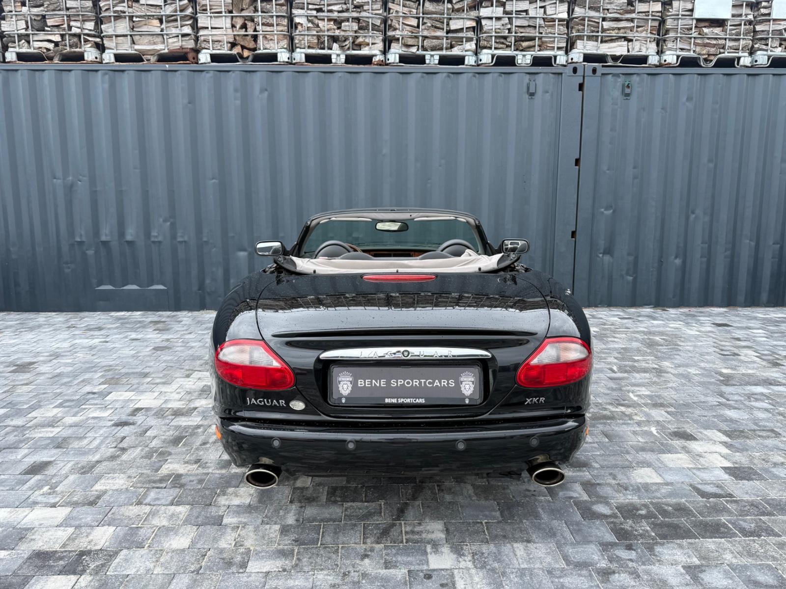 Jaguar XKR Cabriolet 4.0 V8 Kompressor 363 ch / Cuir / Xénon / Faible Kilométrage