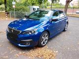 Peugeot 308 GT Line Panorama Rückfahrkamera - Peugeot 308 mit Diesel-Antrieb: Kleinwagen