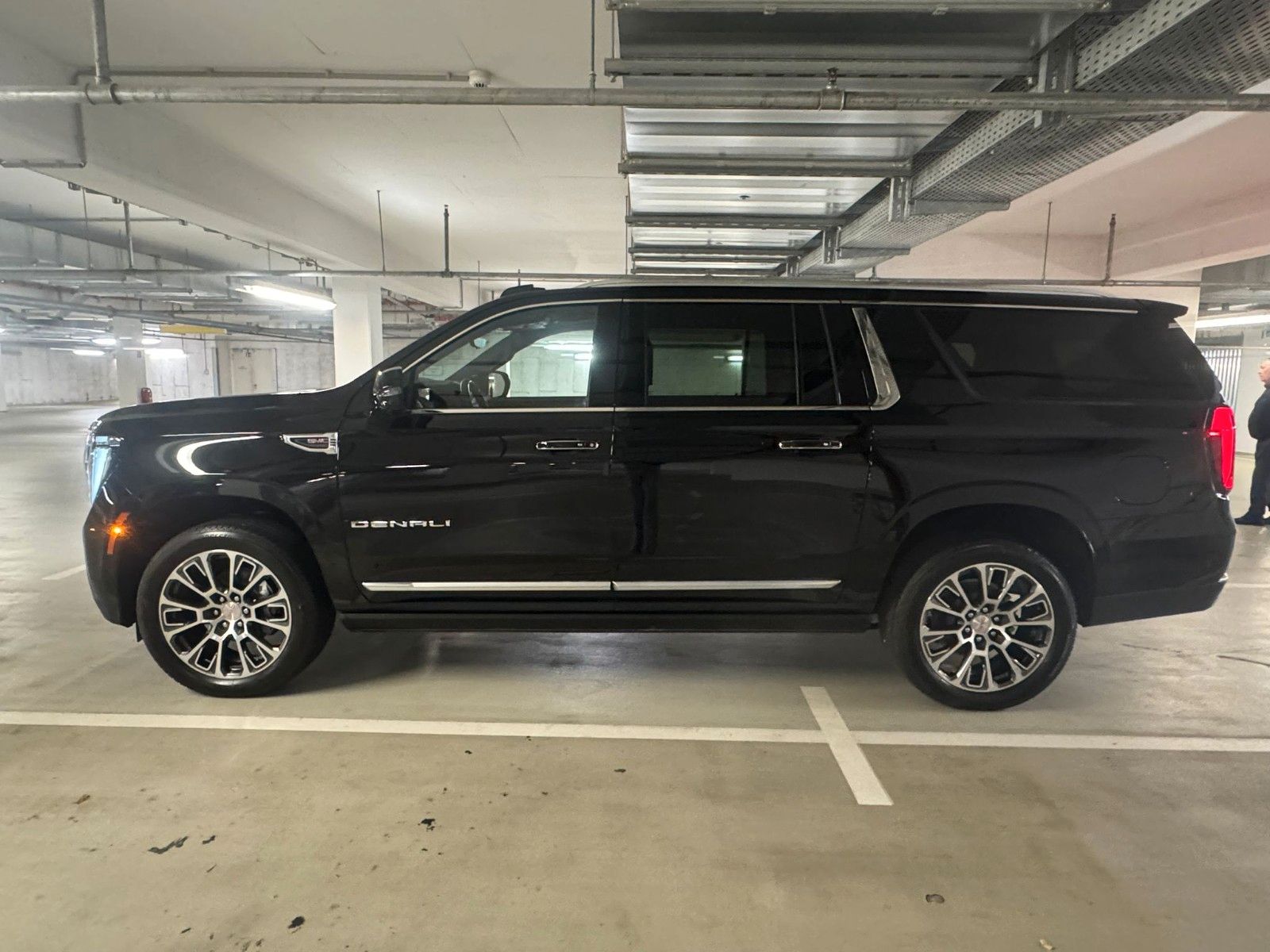 GMC Yukon DENALI XL TURBO+DIESEL+NEW+305HP+FULL imagem 3