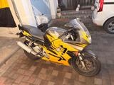 Honda Cbr 600 pc31 - HONDA 1997 CBR 600