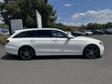 Mercedes-Benz E 200 T d AVANTGARDE*AMG*Standheizung*MBUX*4,44% - Mercedes-Benz E 200 mit Diesel-Antrieb