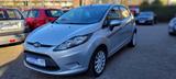 Ford Fiesta  Zahnriemen + TÜV + Ganzjahresreifen Neu - Ford Fiesta Gebrauchtwagen in Oldenburg