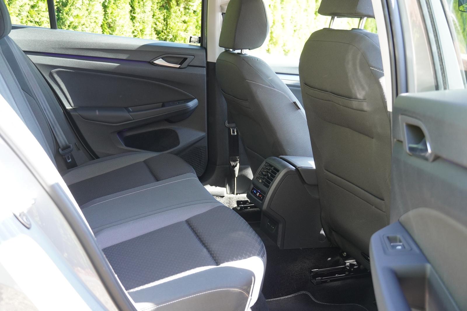 Volkswagen Golf VIII 1.5 TSI Active LED ACC Standheizung, миниатюра 26