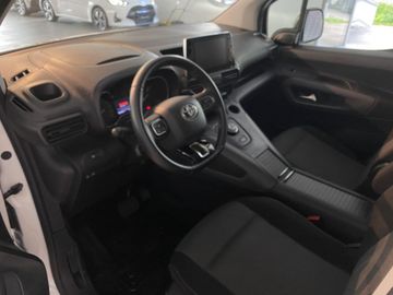 Toyota Proace City Verso 1.2 Turbo L1 Aut Team Deutschl