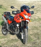 Triumph Tiger 885 i mit Umbauten, bitte lesen - Angebote entsprechen deinen Suchkriterien
