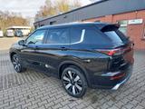 Mitsubishi Outlander Plug-in Hybrid Intro Edition 2.4 - Mitsubishi Outlander Edition mit Hybrid-Antrieb (Benzin/Elektro)