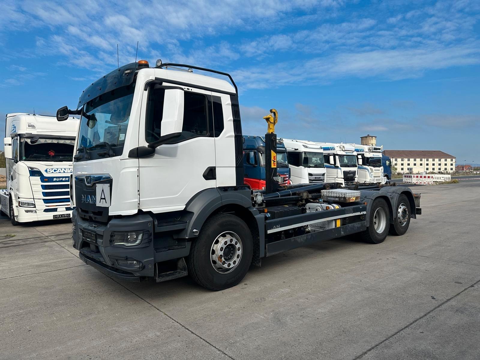 MAN TGS 26.470 * HYVA * ACC * LENK-LIFT * 6X2 * TÜV