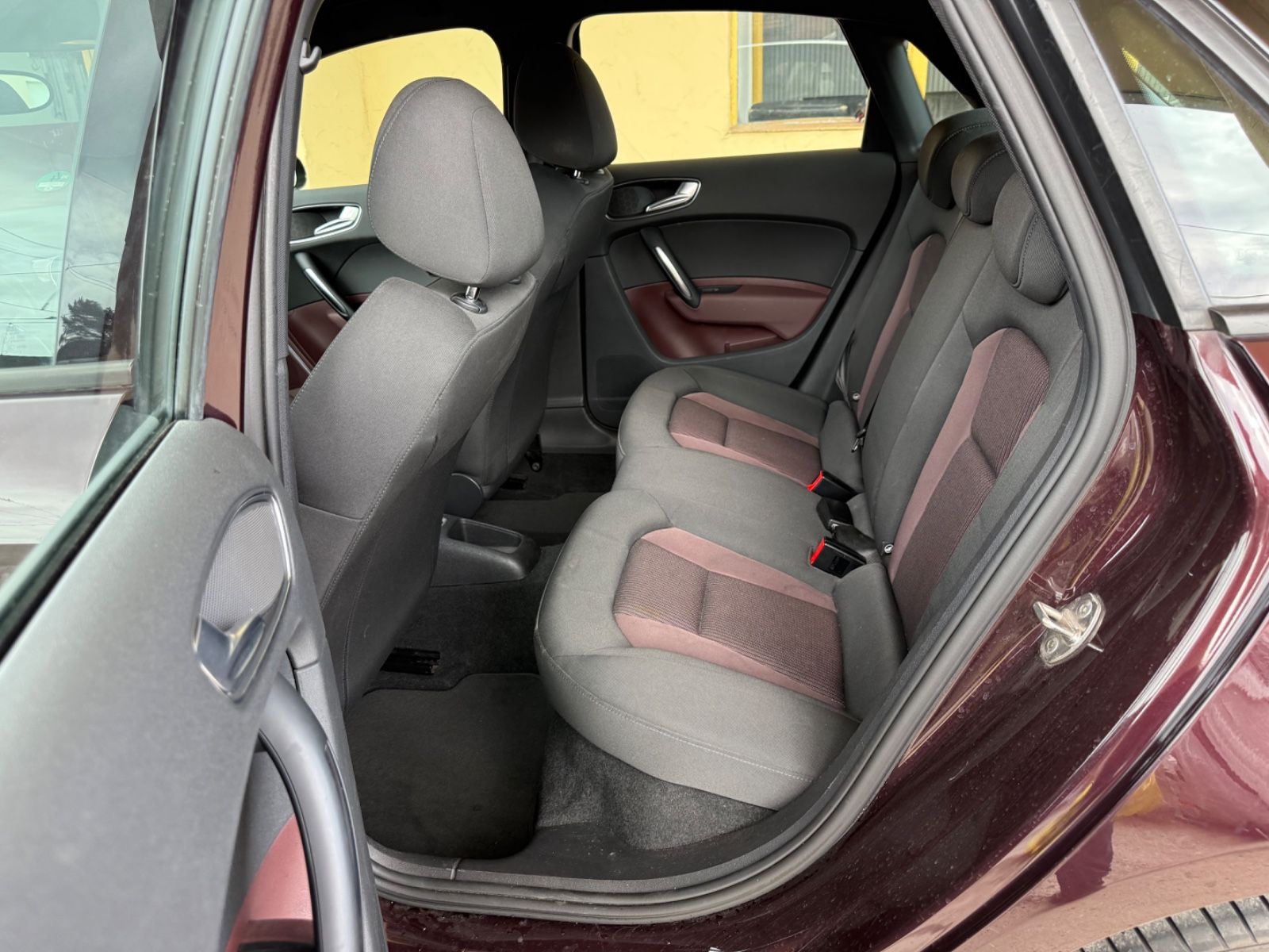 A1 Sportback design Automatik|Navi|Pdc|Top|