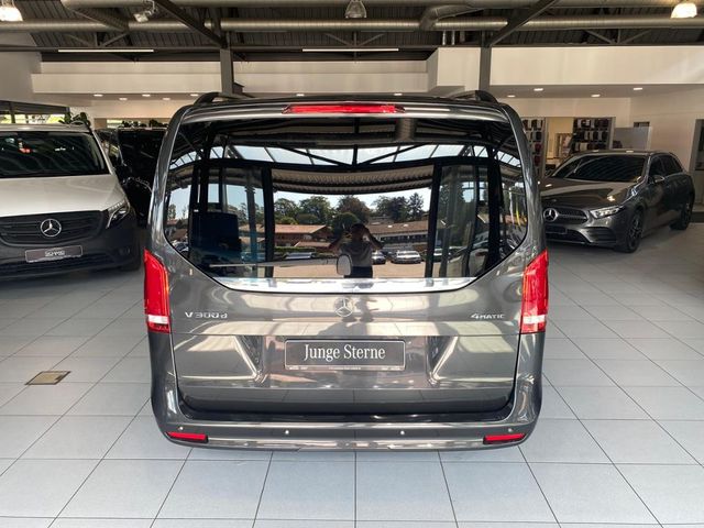 V 300 d ED AMG 4M Liege Pano Drehsitze STHZG LED