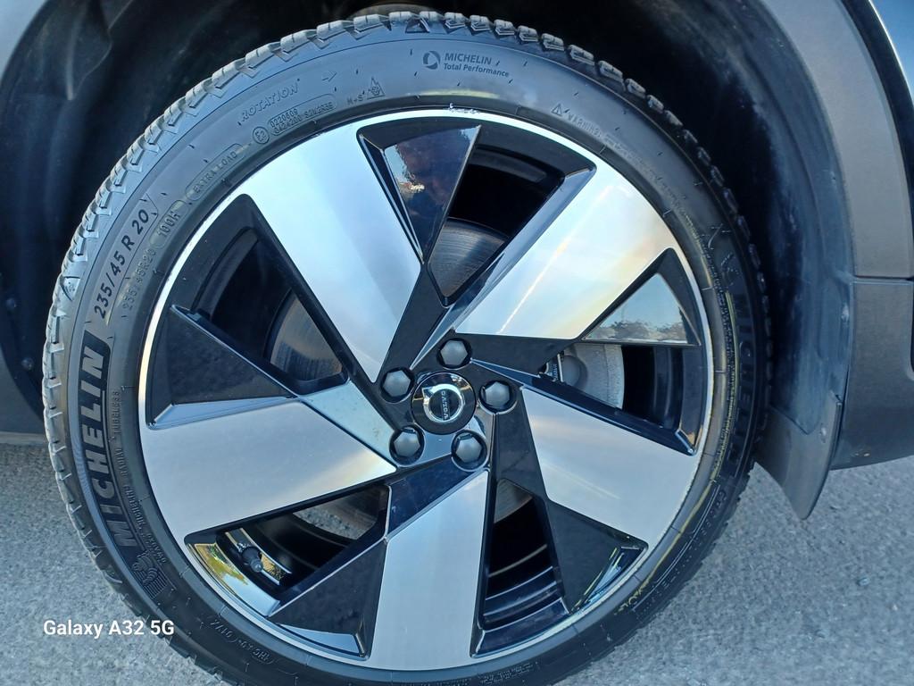 Volvo C40 Plus Recharge Pure°°Twin Motor° AWD