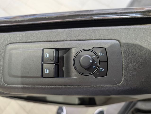 Ford Transit Custom 2,0lDoppelkabine L2 AT 5JGar