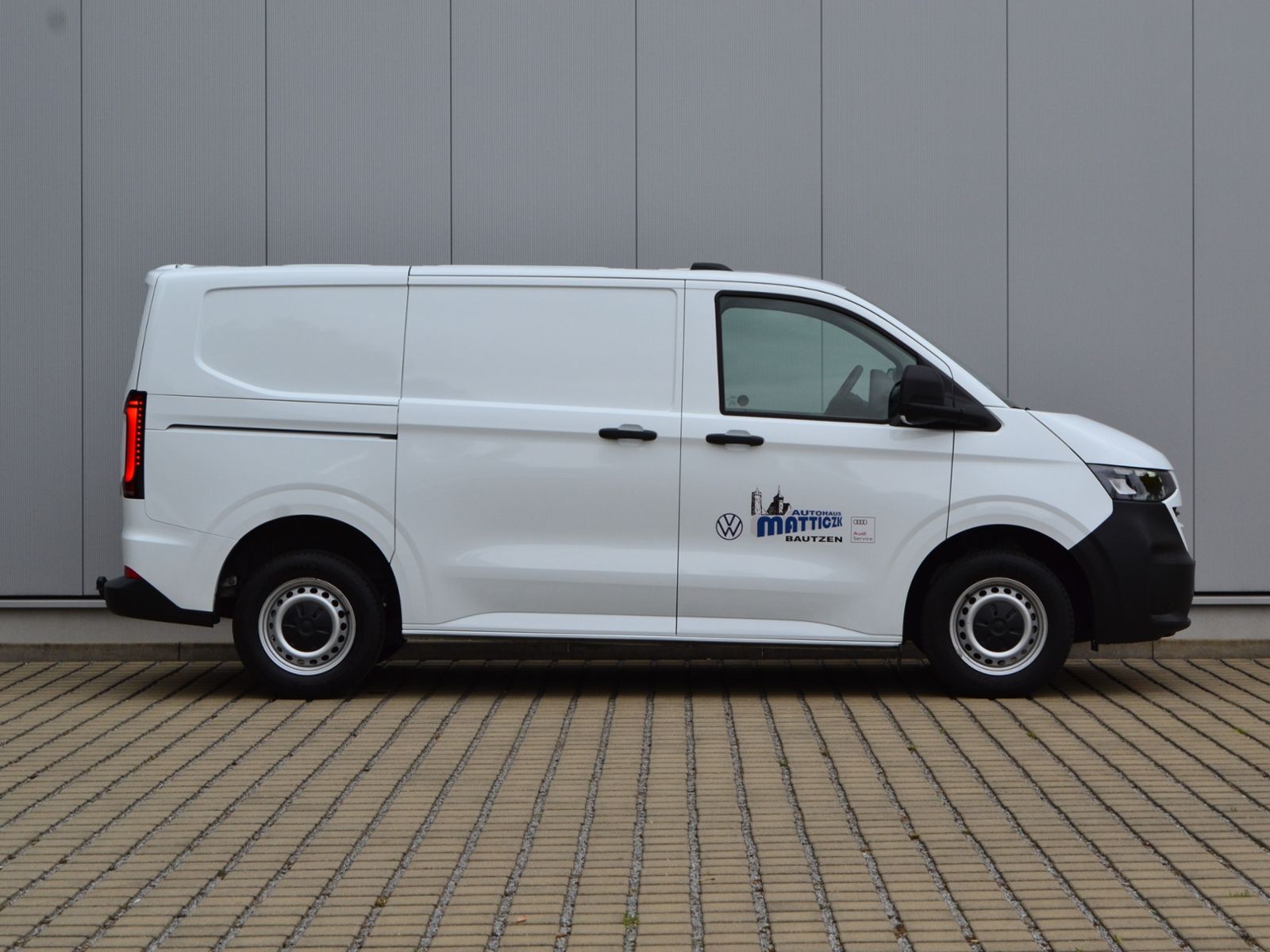 T7 Transporter Kasten 2.0 TDI 150 PS EXTERIEUR/A