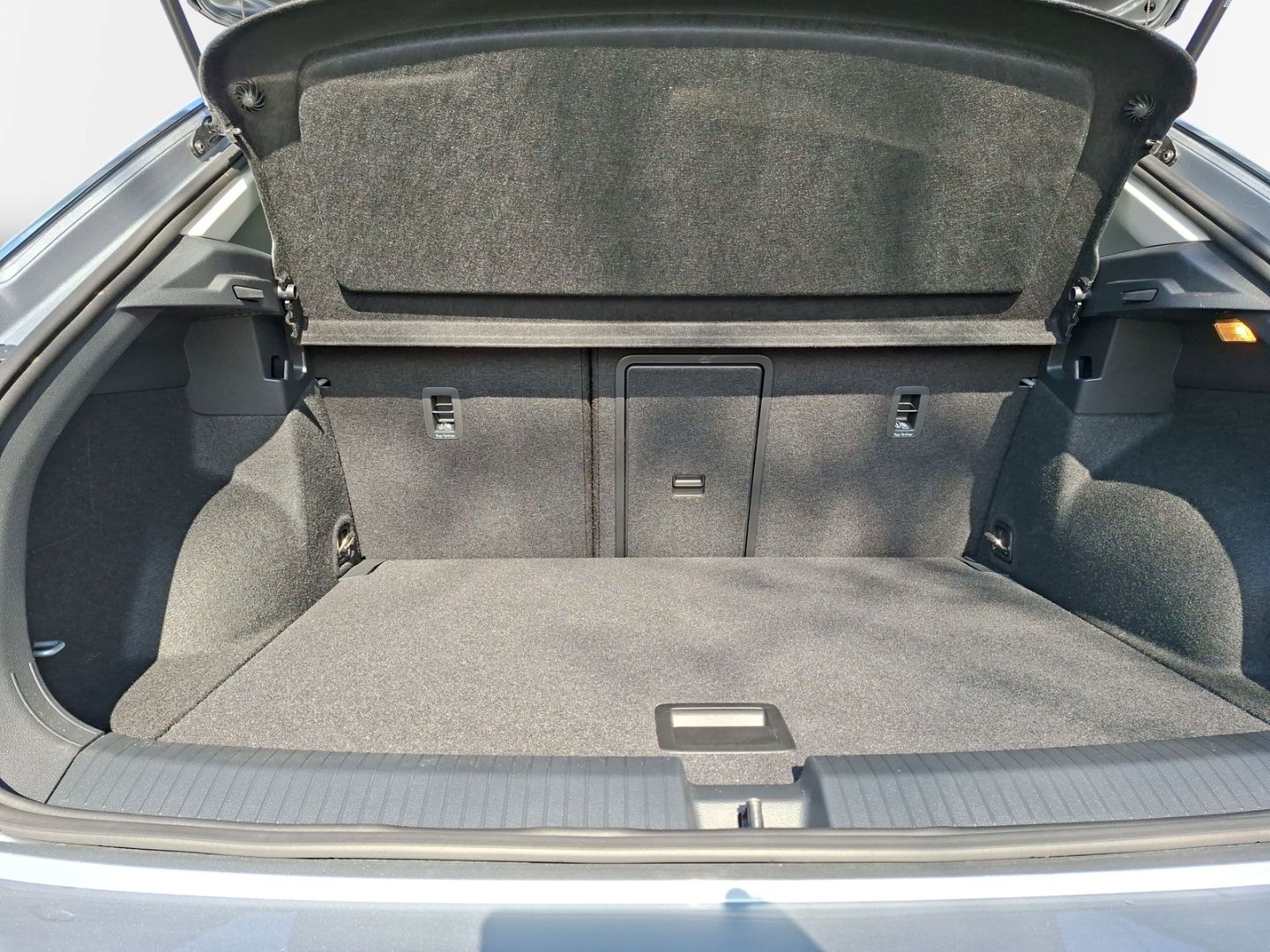 T-Roc 1.0 TSI Life *NAVI*PARKASSIST*APPCONNECT*
