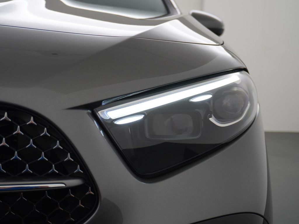 Mercedes-Benz A 180 Star Edition AMG Line | Panorama - Schiebe