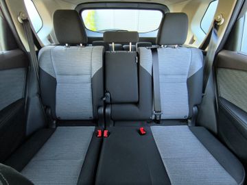 Nissan X-Trail - 11