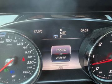 Mercedes-Benz E 350 4Matic Avant.+Allterain+ILS+Kamera+Distr.