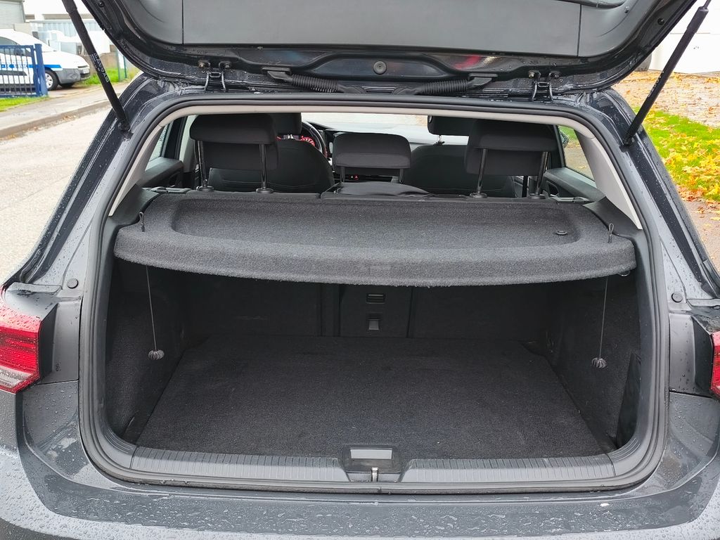 VW Golf 8