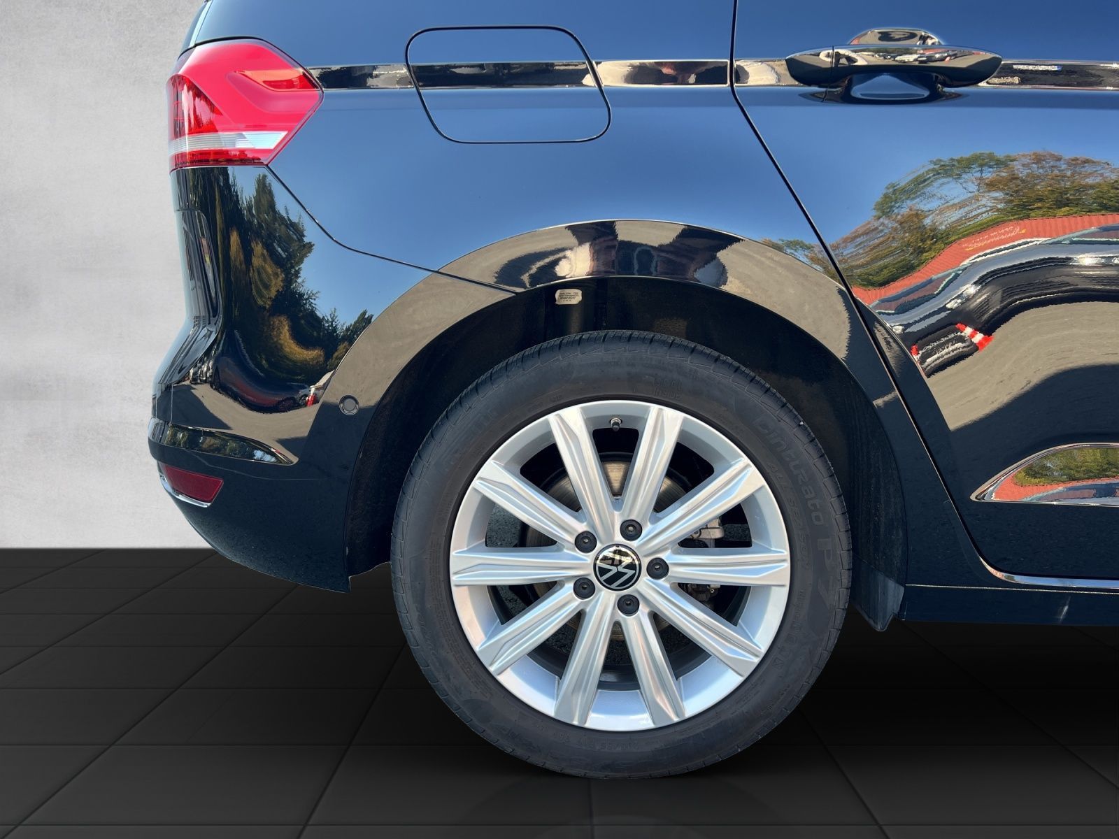 Touran Move 1.5 TSI Navi*ACC*7-Sitzer