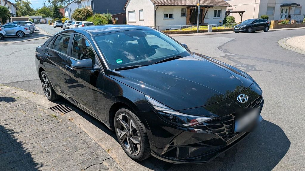 Image of Hyundai Elantra
