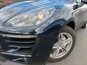 Porsche Macan - 4