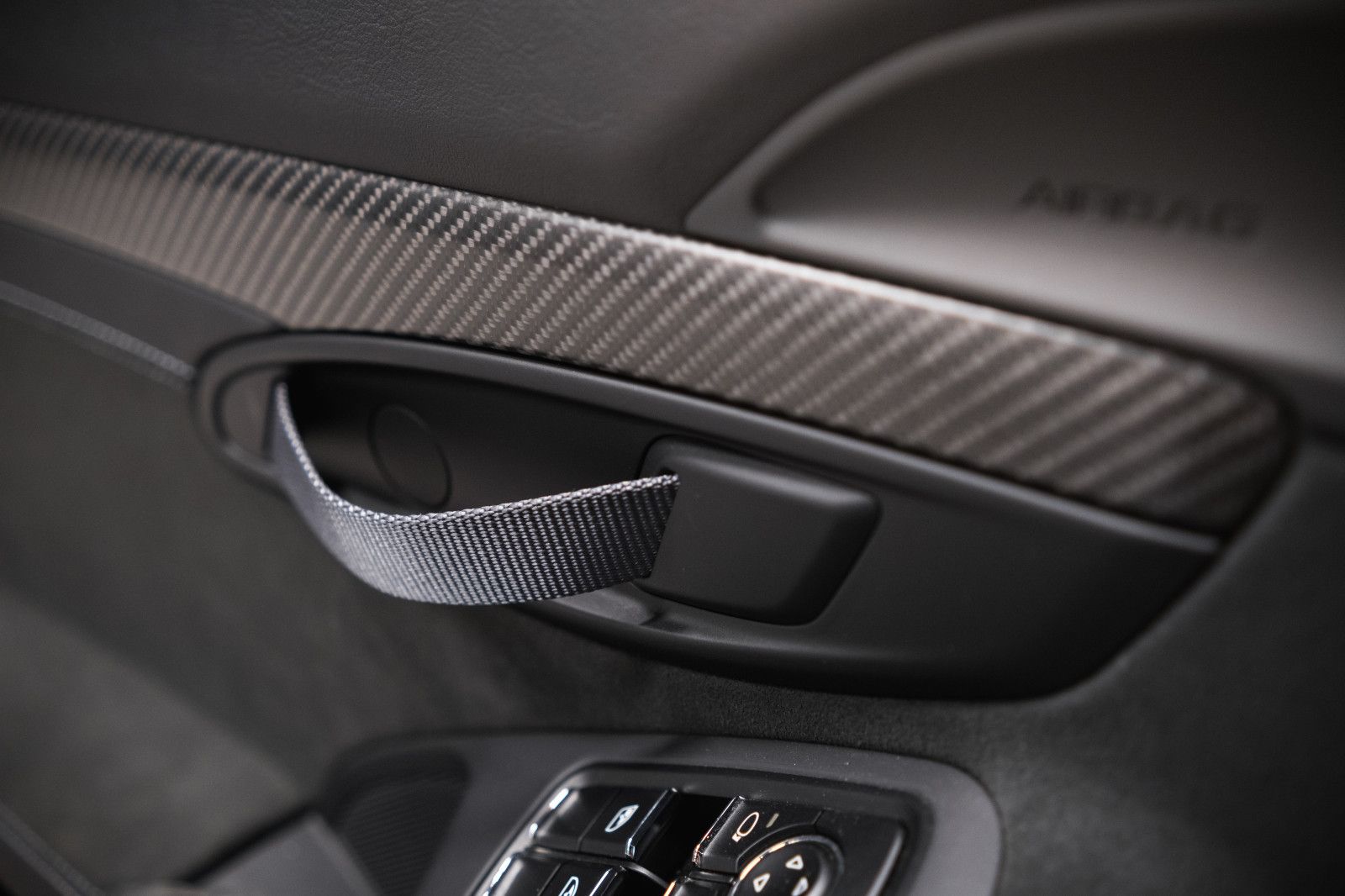 Fahrzeugabbildung Porsche 718 GT4 RS-Weissach-Clubsport-Lift-LED-Kam.-90 L