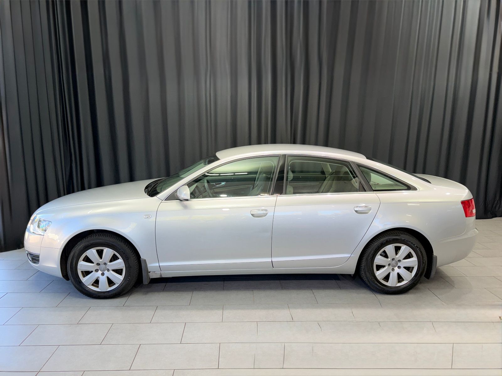 Fahrzeugabbildung Audi A6 Lim. 3.0 TDI quattro|D-FZG|U-FREI|PDC|TÜV Neu