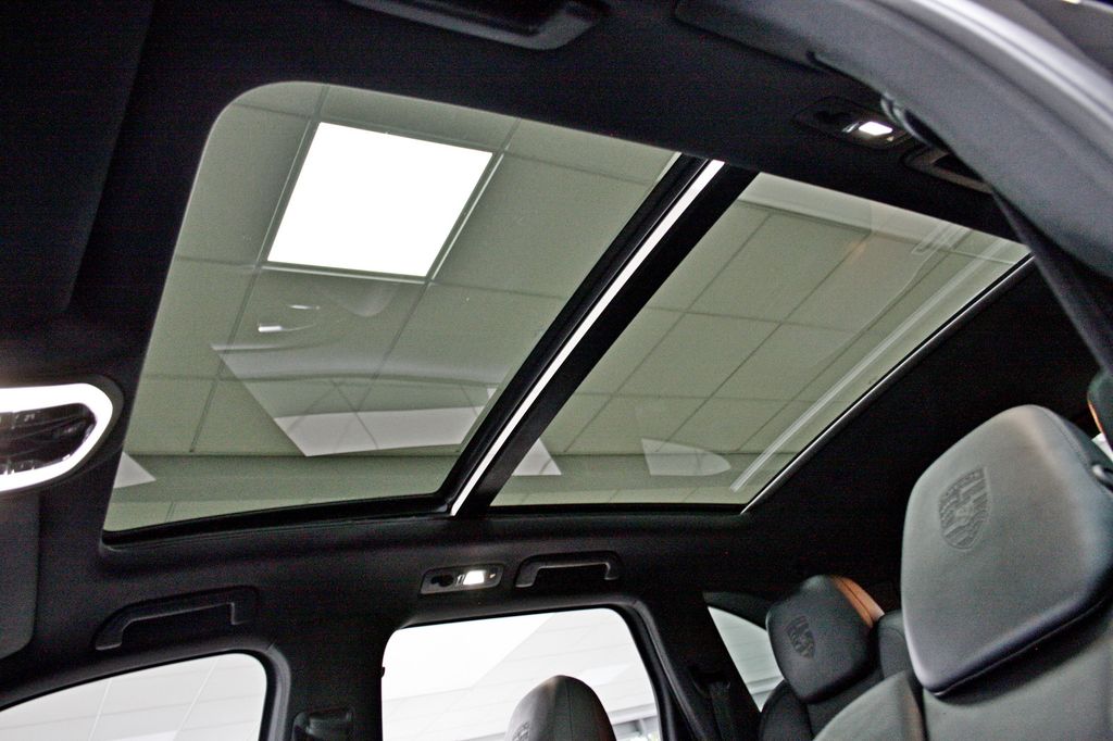 Porsche Cayenne Diesel 2. Besitz LUFT BOSE PANO LEDER