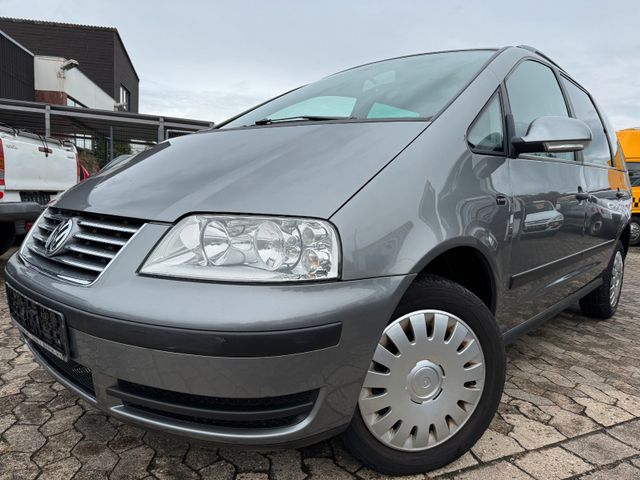 Volkswagen Sharan 2,0i Klimaautomatik,6-Gang,2-Hand