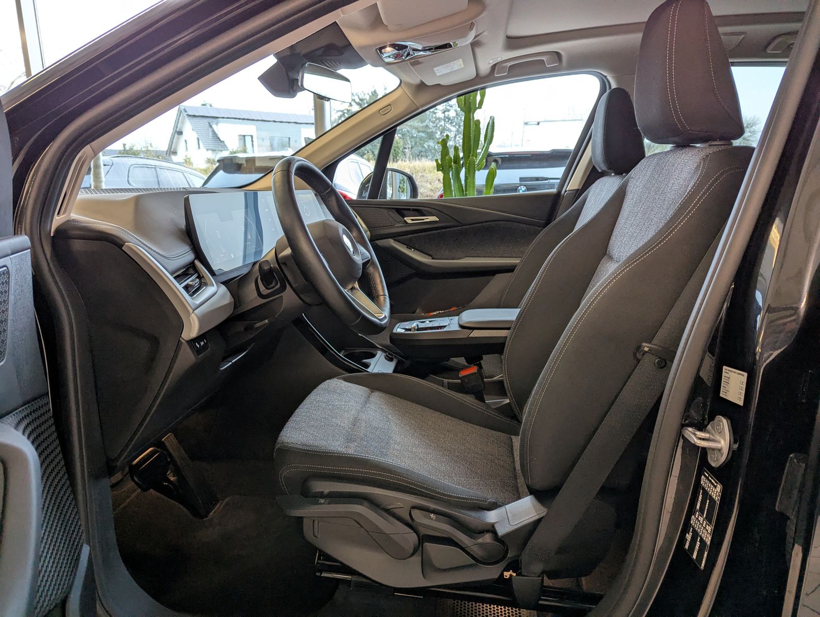 BMW 220 Active Tourer Aut AHK Pano Cam Travel-Paket - Image 12