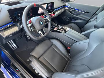 2026 BMW M5 — фото 6