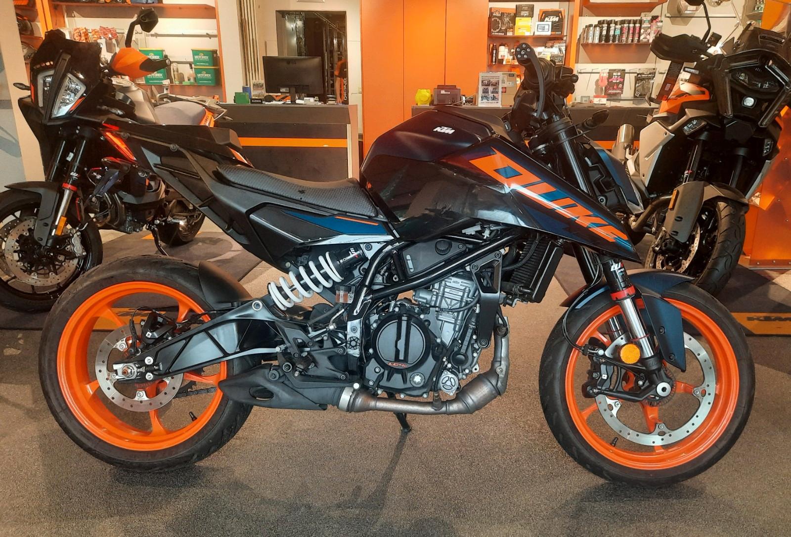 KTM 125 Duke 1 Jahr Garantie
